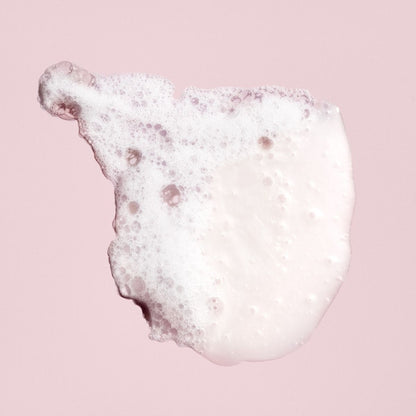 Oribe Beautiful Color Shampoo – Close-Up Texture of Professional Haircare for Color-Treated Hair