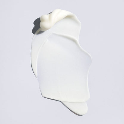 Oribe Supershine Light Moisturizing Cream – Close-Up Texture of Smooth, Lightweight Hair Treatment